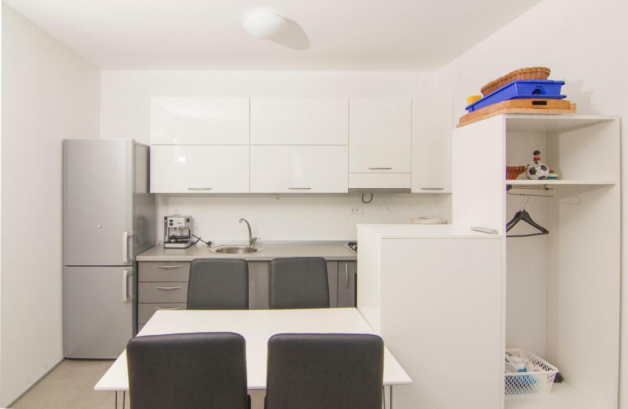 Apartment Botta Mimice Exterior photo